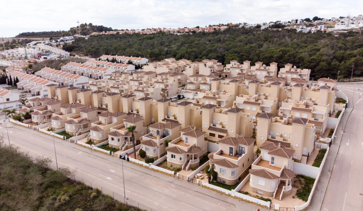 DRON-IMAGE-RESIDENCIAL-PAOLA-scaled